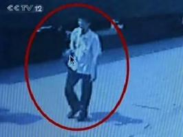 [CCTV一线]《追踪特殊旅客》兵分三路多地开展侦察工作 抓获狡猾嫌犯