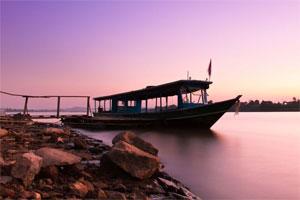 [半岛电视台]《老挝：帝国边缘》生肉 720P/MP4 英语无字幕 百度网盘